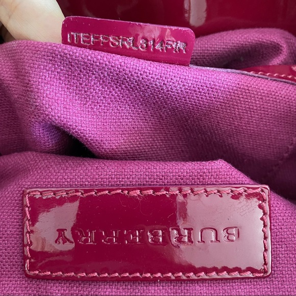 Burberry raspberry embossed check patent leather tote bag - Picture 10 of 12